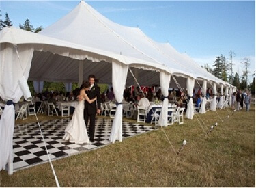 Why Tents are Better than Indoor Venues for Weddings 3-4